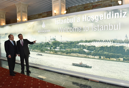 11. Cumhurbaşkanı Abdullah Gül'den, İstanbul Büyükşehir  Belediye Başkanı  Kadir Topbaş'a Nezaket Ziyareti